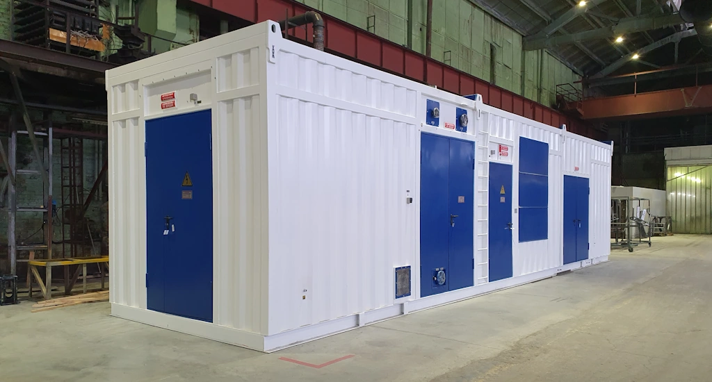 Дизельный генератор ЭТРО мощность 2400 кВт 400В Yuchai в утепленном контейнере "Север" Дизельный генератор на двигателе Yuchai в утепленном контейнере "Север"